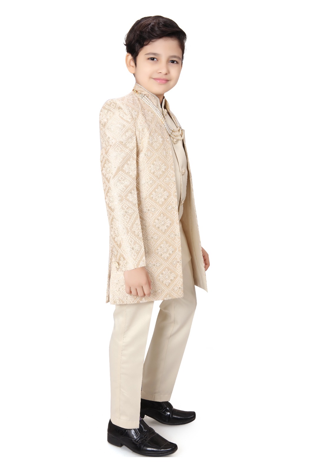 Regal Ivory Majesty